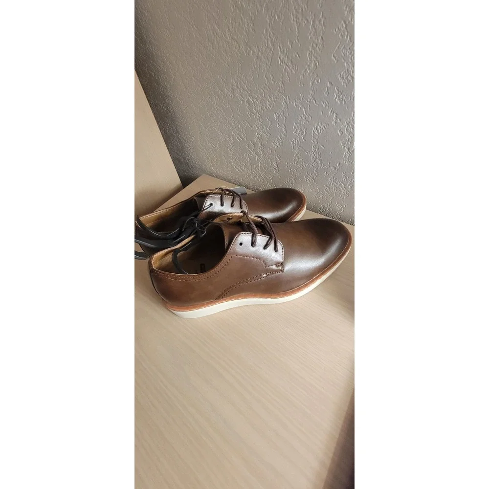 M GE‎ Kradinn Dress Oxford Memory Foam Dark Brown Size 7 1/2